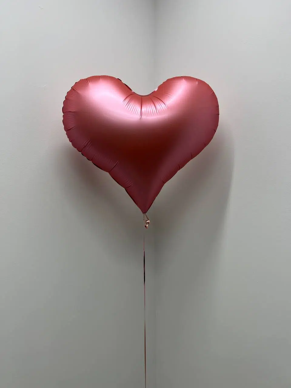 IMG_4788 Balon foliowy serce – rose gold, napełniony helem