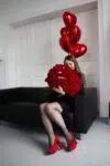 Czerwone róże z balonami w kształcie serca Poznań