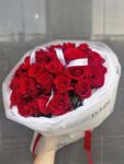 bukiet czerwonych róż 29 szt Studio Deluxe Poznań