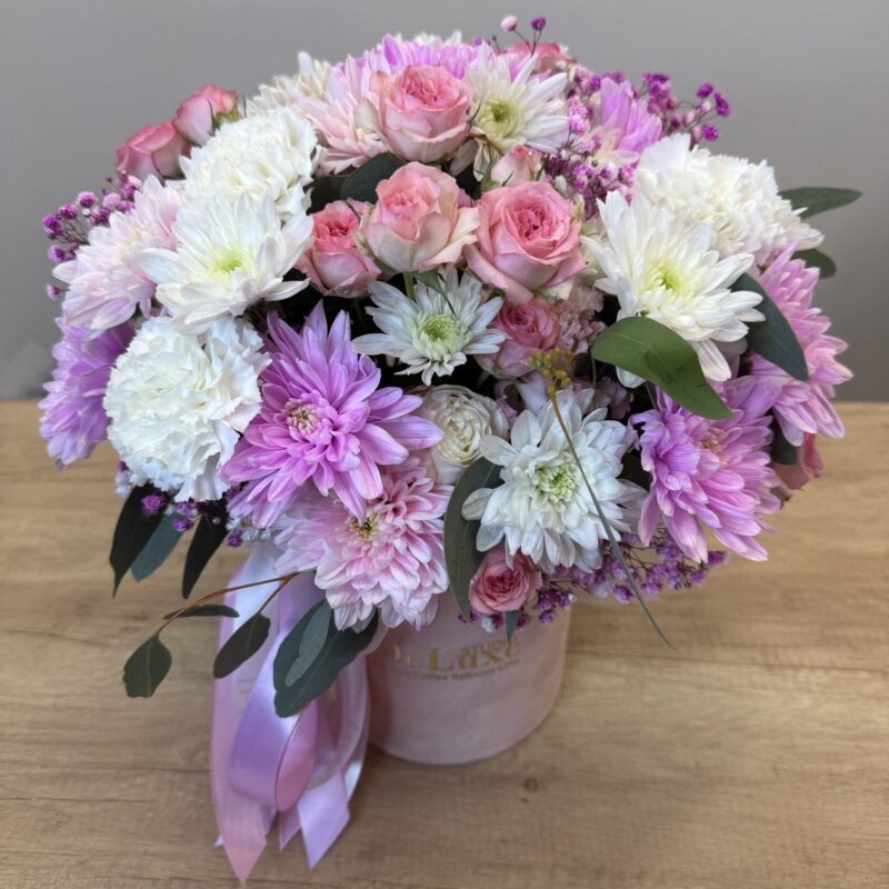 flowerbox z różą i chryzantemą Studio Deluxe Poznań