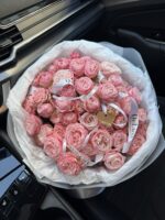 bukiet z róż gałązkowych Studio Deluxe Poznań