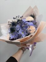 Bukiet z chryzantemami i goździkami | Studio Deluxe