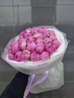 Bukiet z 33 różowych piwonii Studio DeLuxe