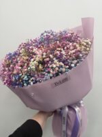 Kolorowa gipsówka w bukiecie - obrazek 3