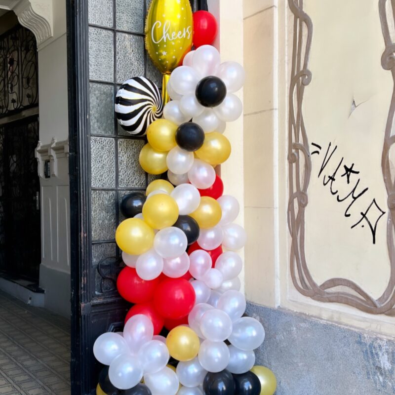 Dekoracja balonowa na wejście