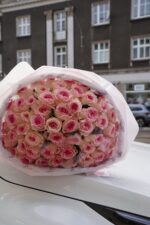 Bukiet róż “ Mandala” 59 szt