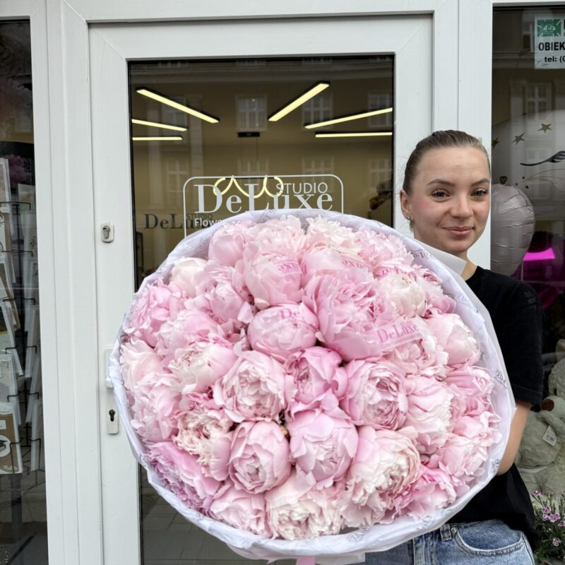 Bukiet z 33 piwonii Pillow Talk | Piwonie Poznań